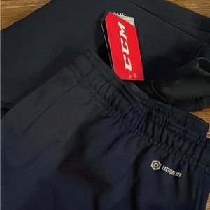 CCM XL navy jogger sweatpants